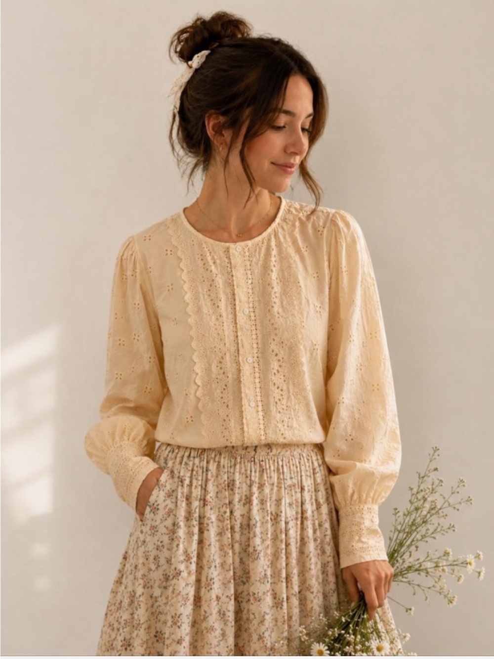 Industry Eyelet Lace -Trim Cream Button Front Blouse Size Medium